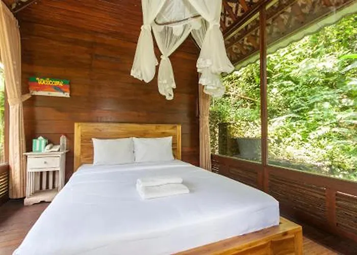 Bali Jungle فندق تيغالالانغْ